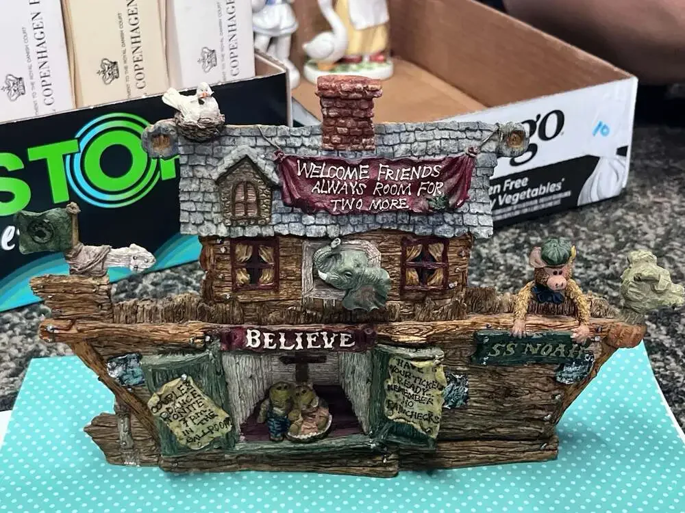 Boyds Bears & Friends S.S. Noah...The Ark Figurine Style 2450
